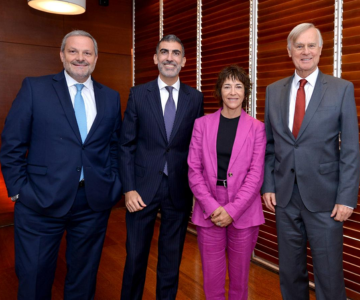 Director Jorge Sahd participó en el seminario “Cómo leer la nueva geopolítica