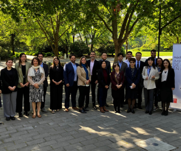 Director CEIUC participa de encuentro con académicos chinos